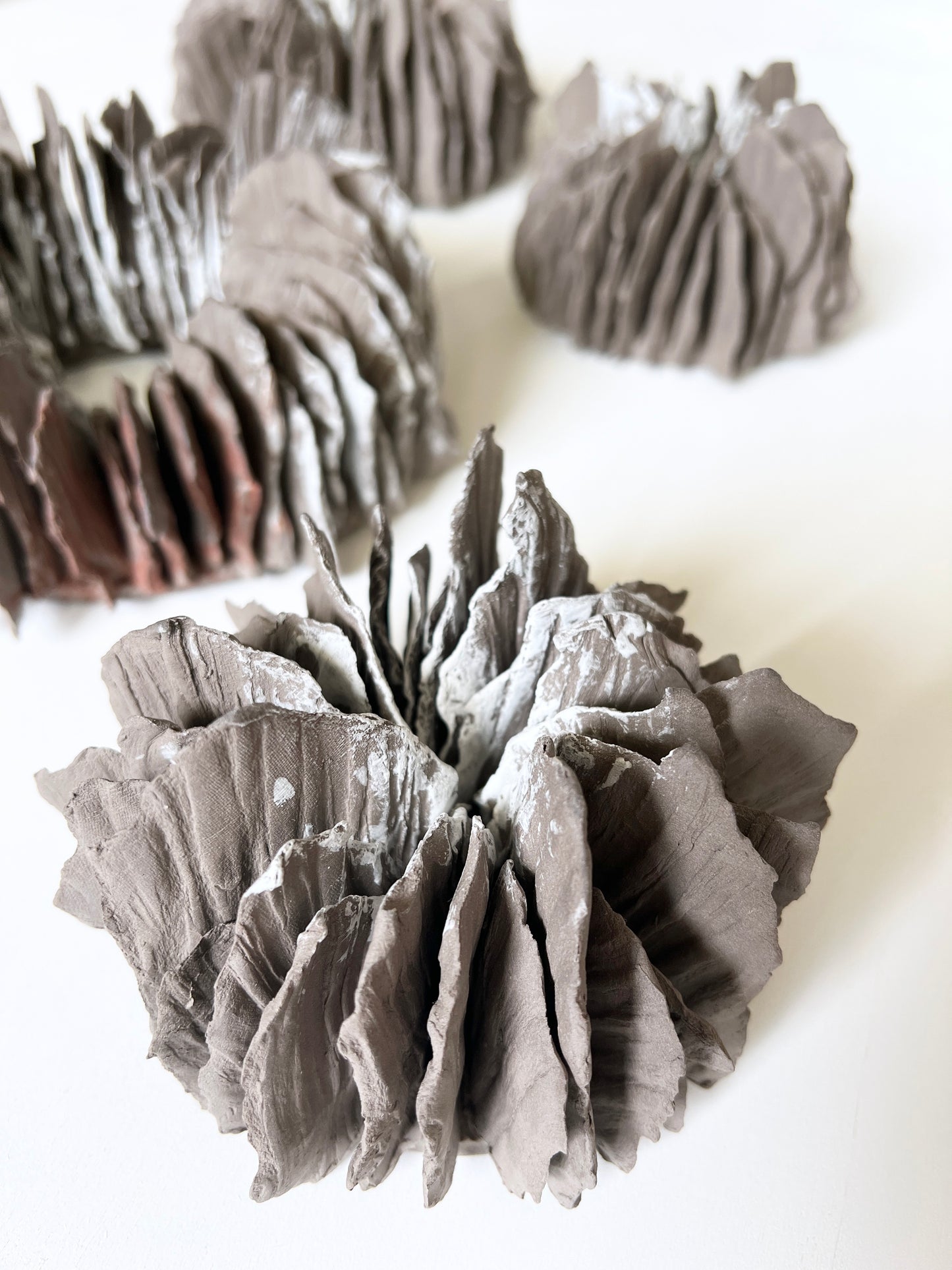 TREEHEART greybrown ceramic forest wallsculptures small -SOLD-