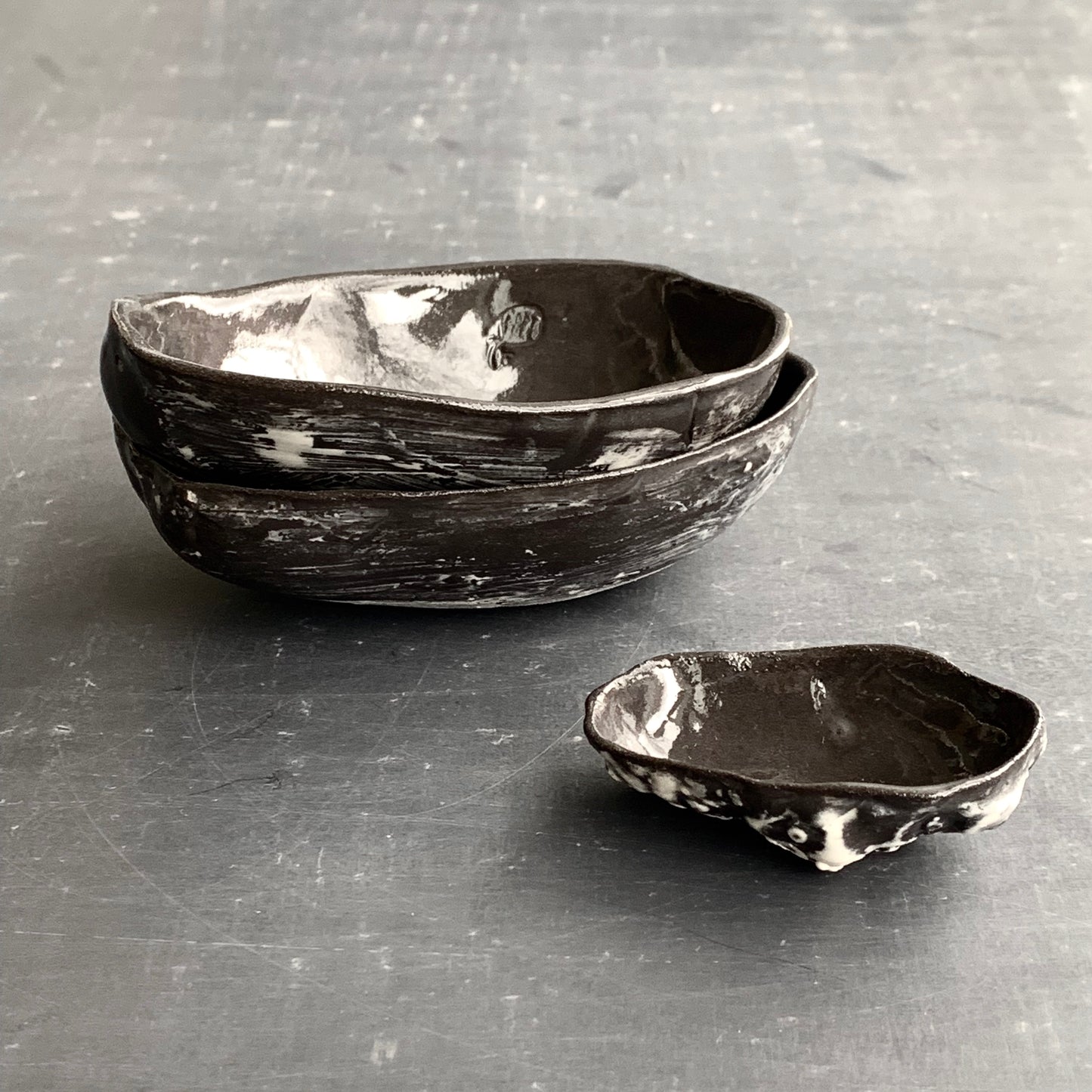 Bowl Palm S Amazon black