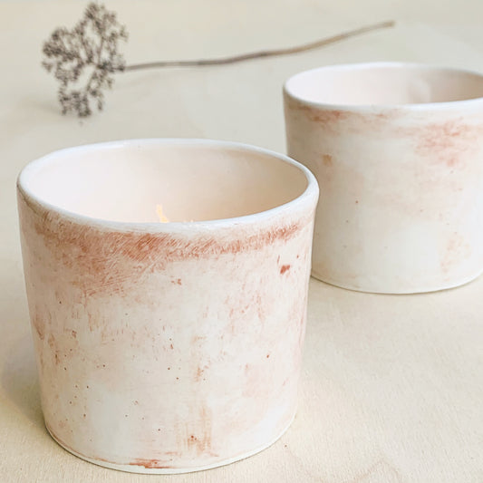 Cup or candleholder Amazon pigmented white