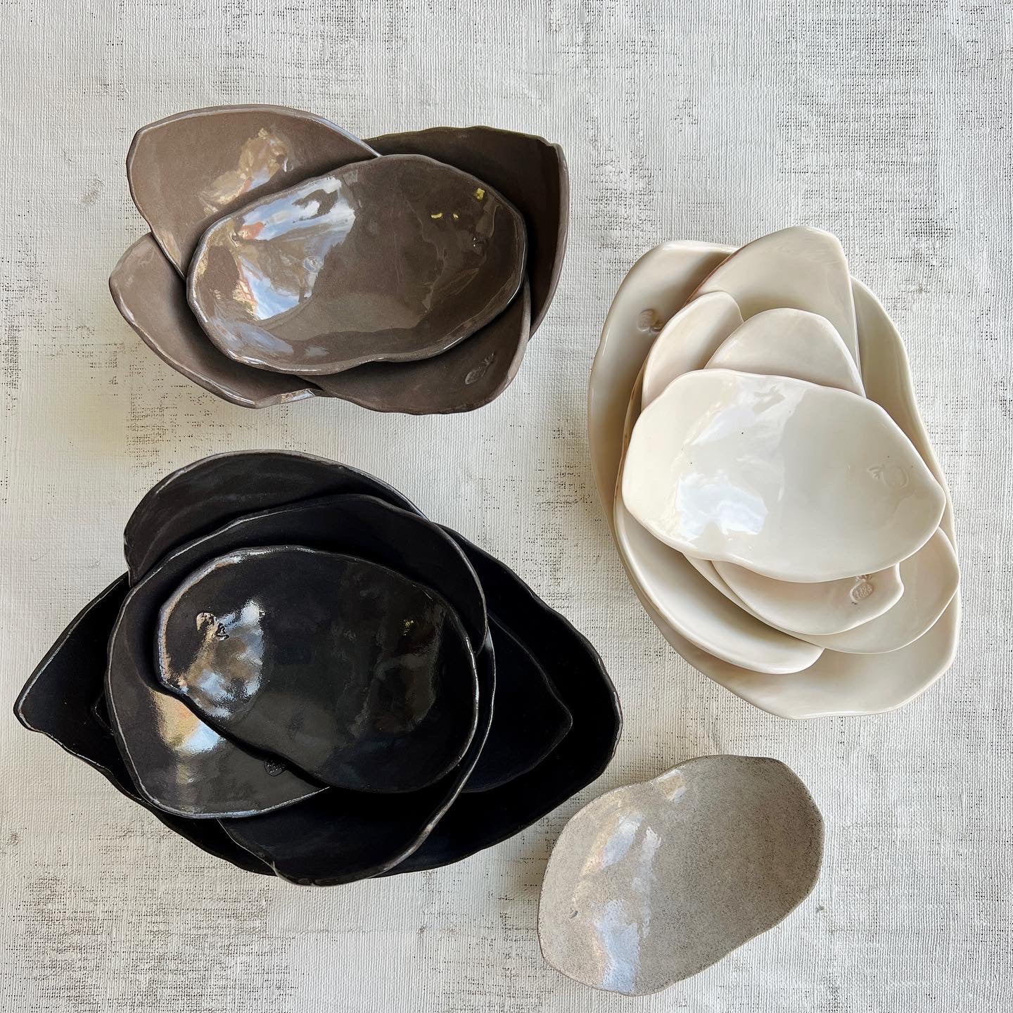 Set of bowls Fragments of the Amazon grey-brown