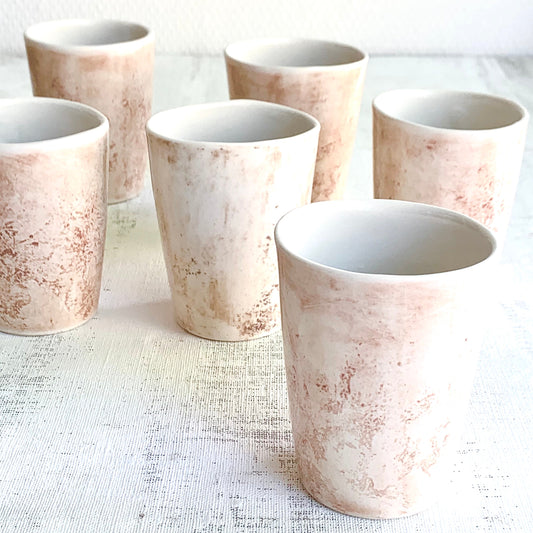 Cup or candleholder Amazon pigmented white